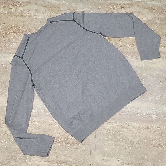 BANANA REPUBLIC MENS MICROKNIT  VNECK PULLOVER SIZE MEDIUM - Picture 5 of 5